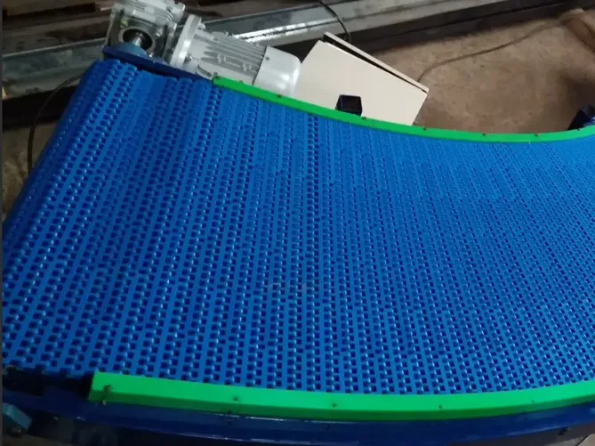 Modular Slat Belt Conveyor